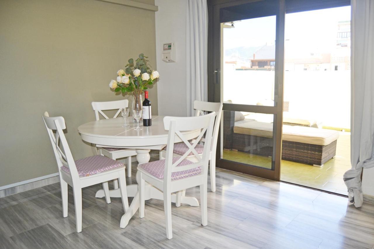 2 Bedroom 2 Bathroom Apartment In The Heart Of Fuengirola With Big Terrace And Free Parking Space Close To Beach Eksteriør billede