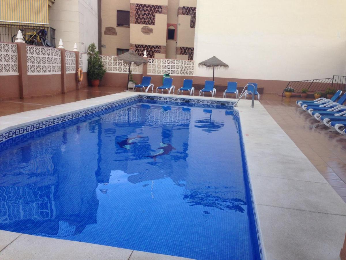 2 Bedroom 2 Bathroom Apartment In The Heart Of Fuengirola With Big Terrace And Free Parking Space Close To Beach Eksteriør billede